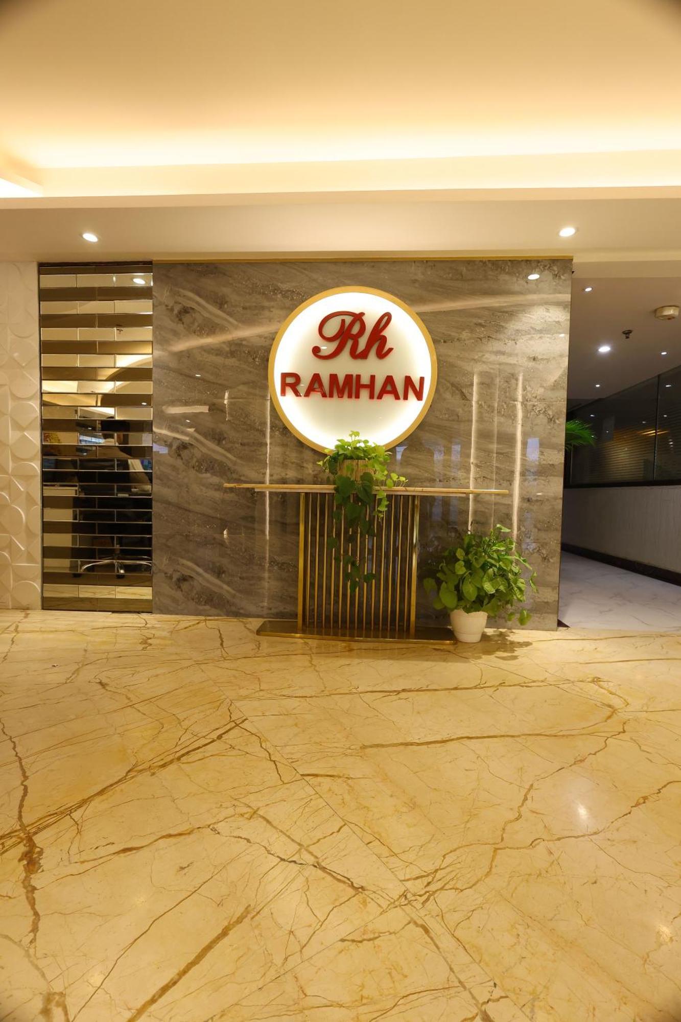 Airport Hotel Ramhan Palace Mahipalpur Nuova Delhi Esterno foto