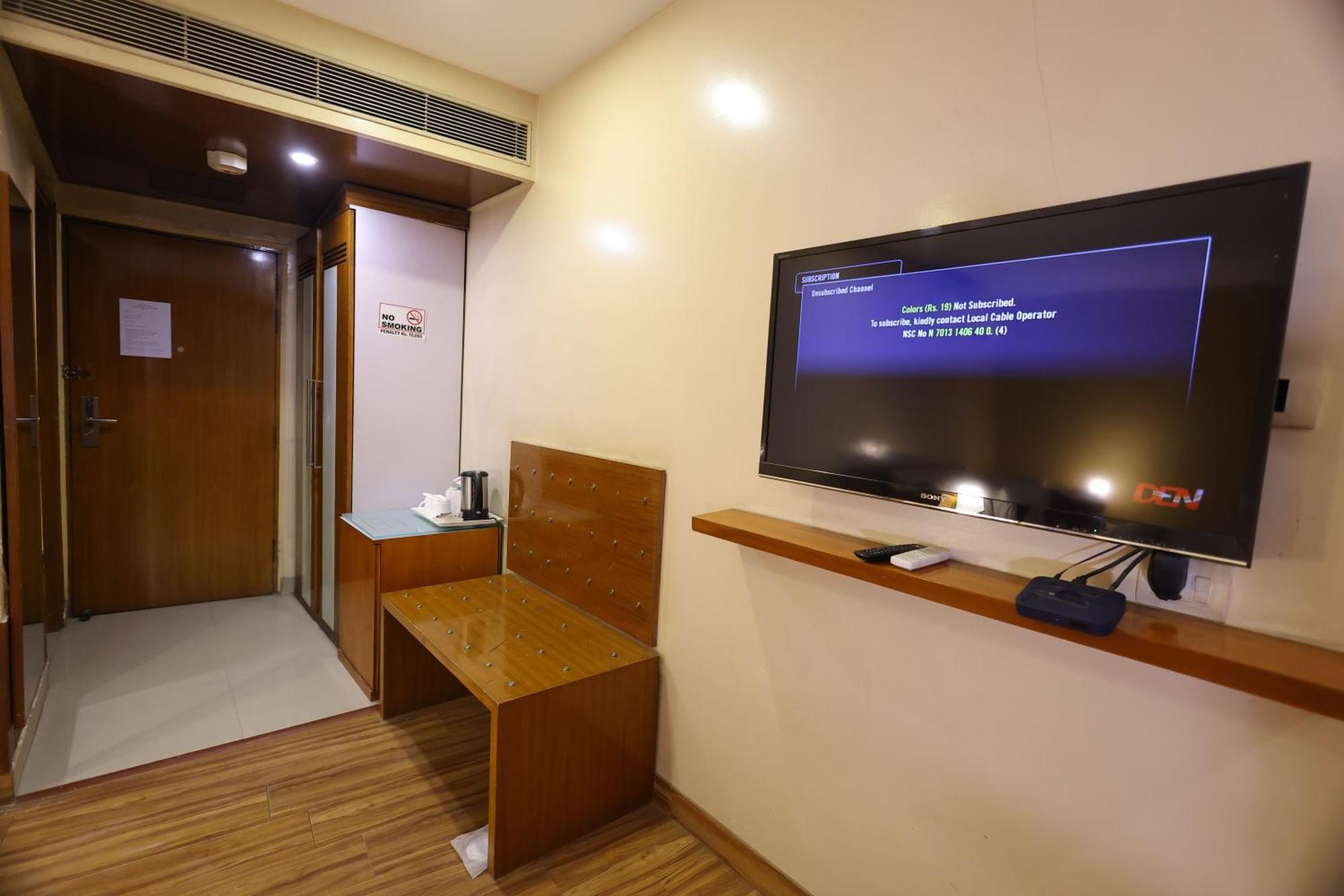 Airport Hotel Ramhan Palace Mahipalpur Nuova Delhi Esterno foto