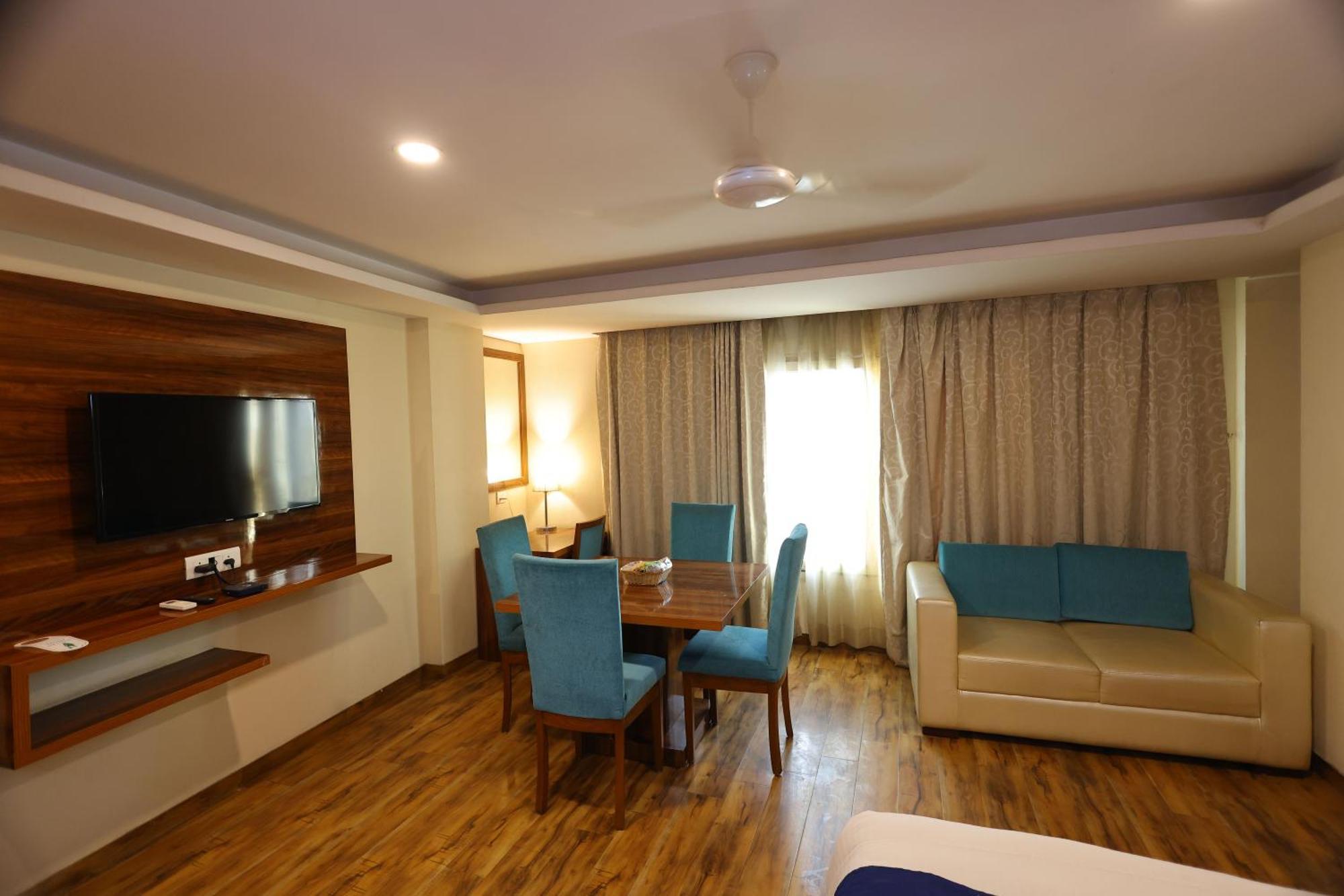 Airport Hotel Ramhan Palace Mahipalpur Nuova Delhi Esterno foto