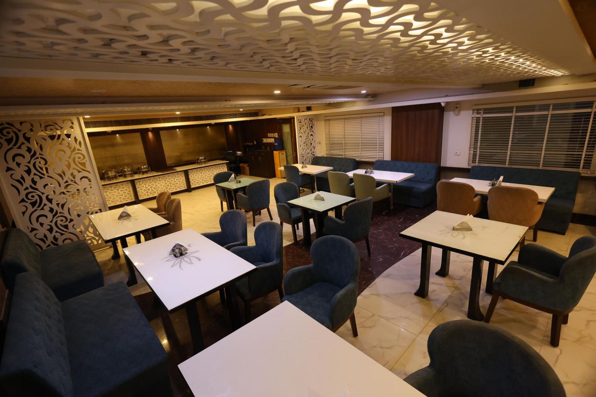 Airport Hotel Ramhan Palace Mahipalpur Nuova Delhi Esterno foto